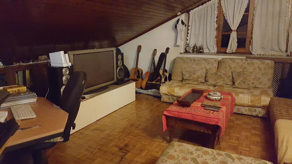 Guesthouse La Villa 자니카 외부 사진